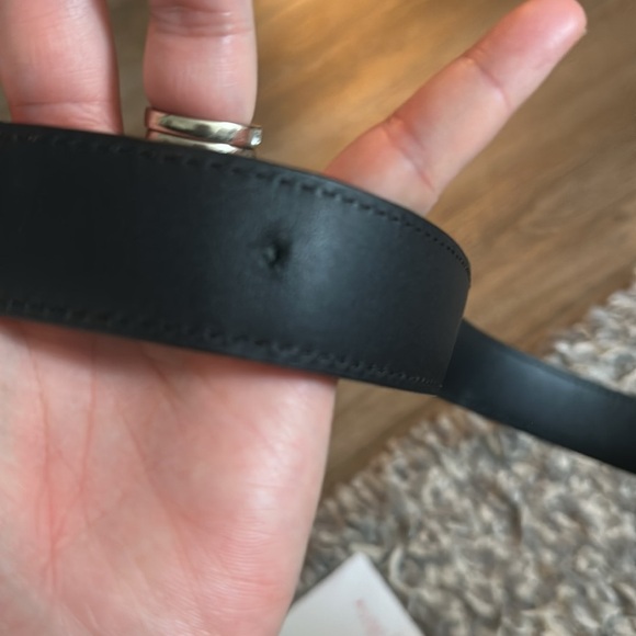 Black Leather Men's Belt - Picture 5 of 7